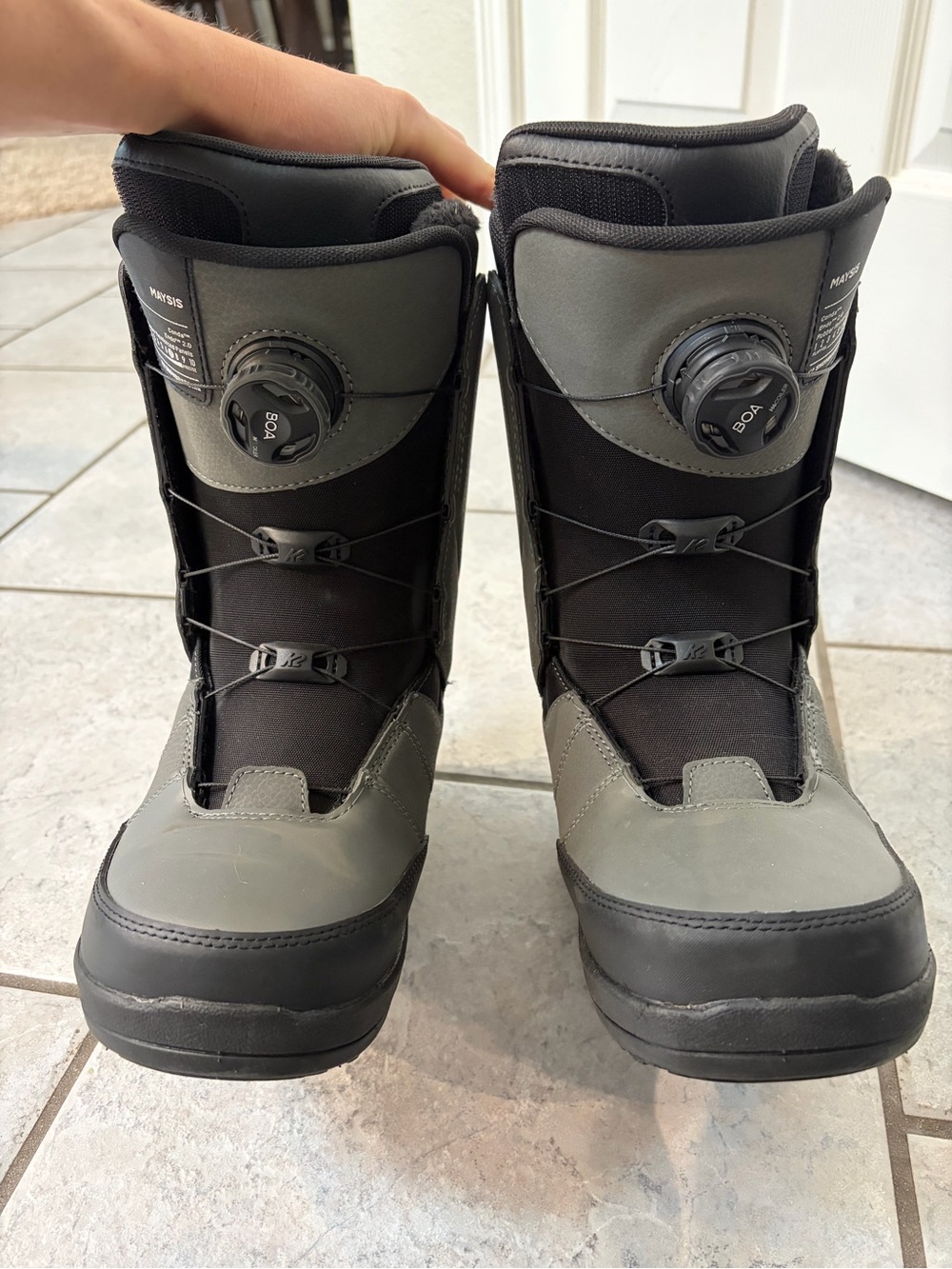 K2 Maysis Men's Black Snowboard Boots with Teal Accents